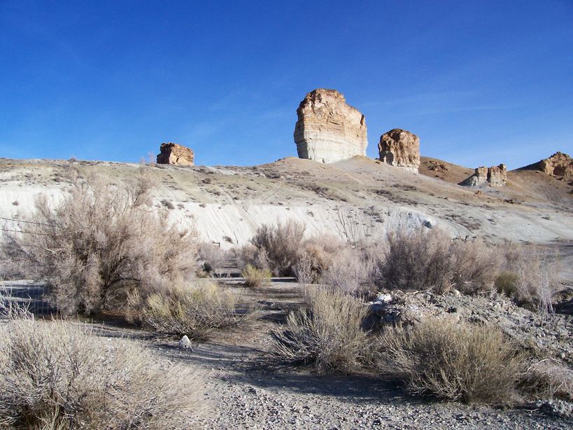 Green River, WY: butte formations at western edge of town