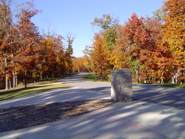 Rogers, AR: Highland Park neighborhood off Walnut Street near Historic Downtown Rogers, Arkansas