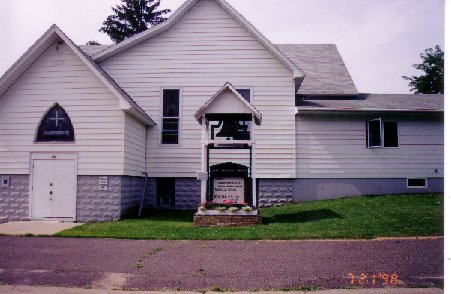Clear Lake, WI : Church in Clear Lake  (my grandma played organ here in 1905)