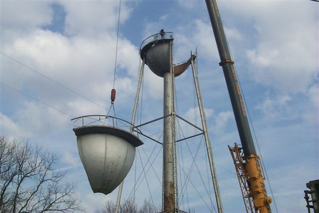 Spiceland, IN : tower coming down 3