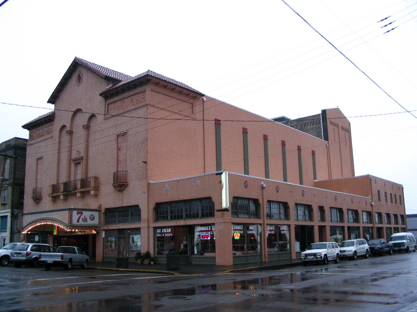 Hoquiam, WA: The Historic 7th Street Theatre