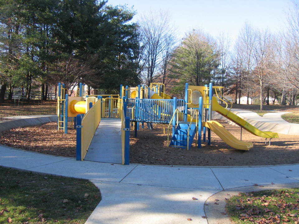 Concord, MO: playground in Concord
