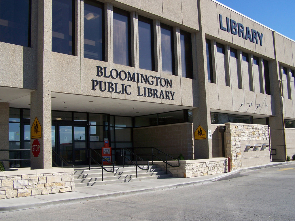 Bloomington, IL: The newly renovated Bloomington Public Library