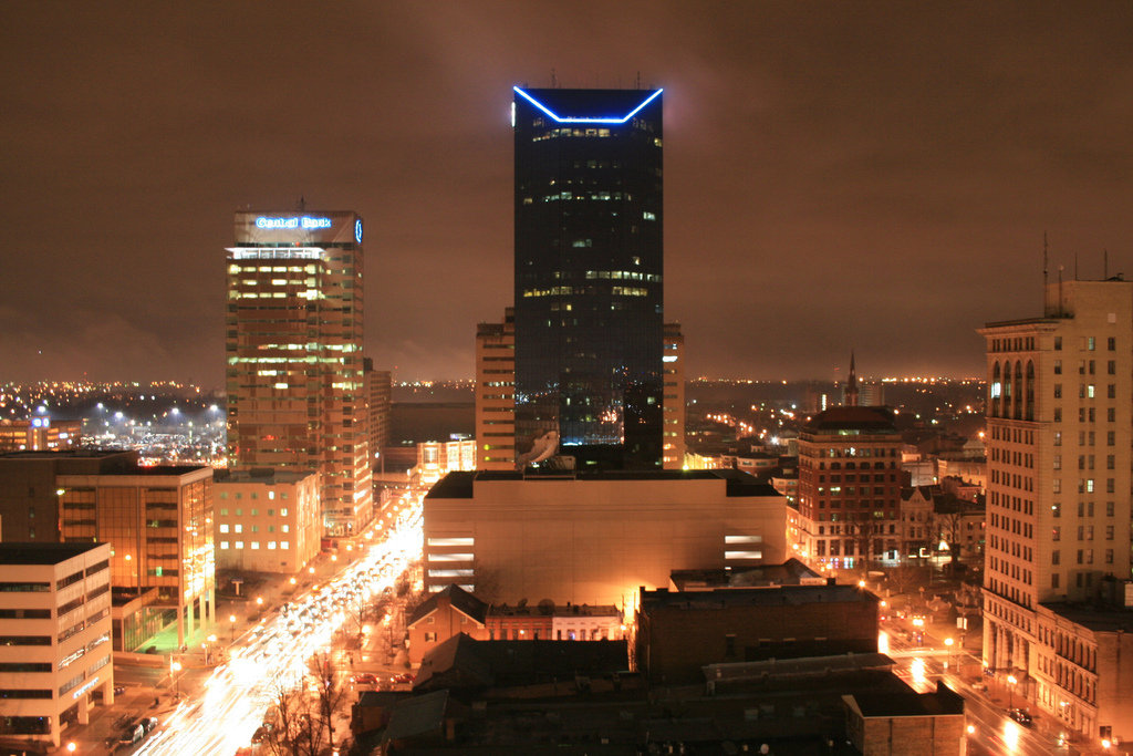 Lexington Fayette Ky Lexington Night Photo Picture Image Kentucky At City 8737