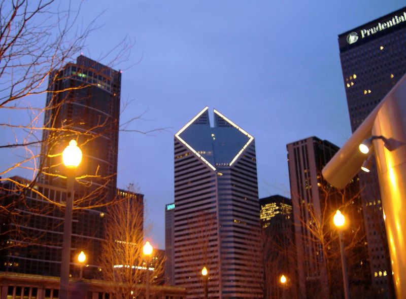 Chicago, IL: Smurfit-Stone Building at night from Grant Park