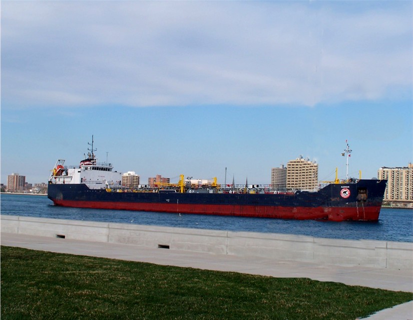 Port Huron, MI: Freighter passing through on the Black River