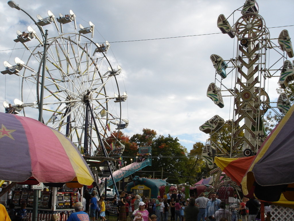 Baldwin City, KS Carnival at the Maple Leaf Festival photo, picture