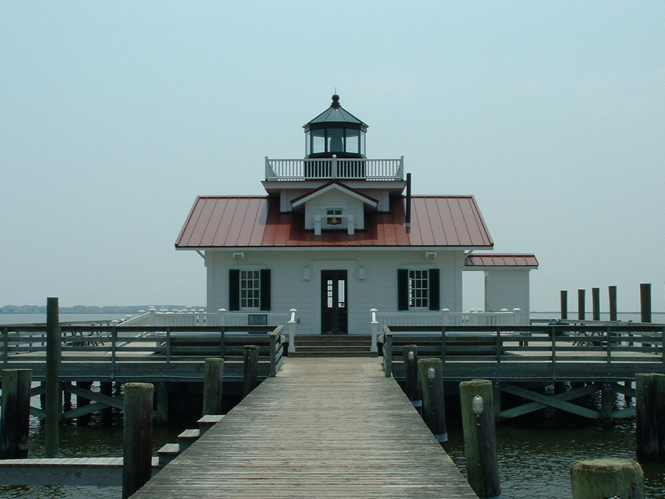 Manteo, NC : Roanoke Marshes Lighthouse Replica, Manteo, North Carolina