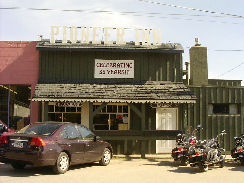 Nederland, CO : the pioneer inn