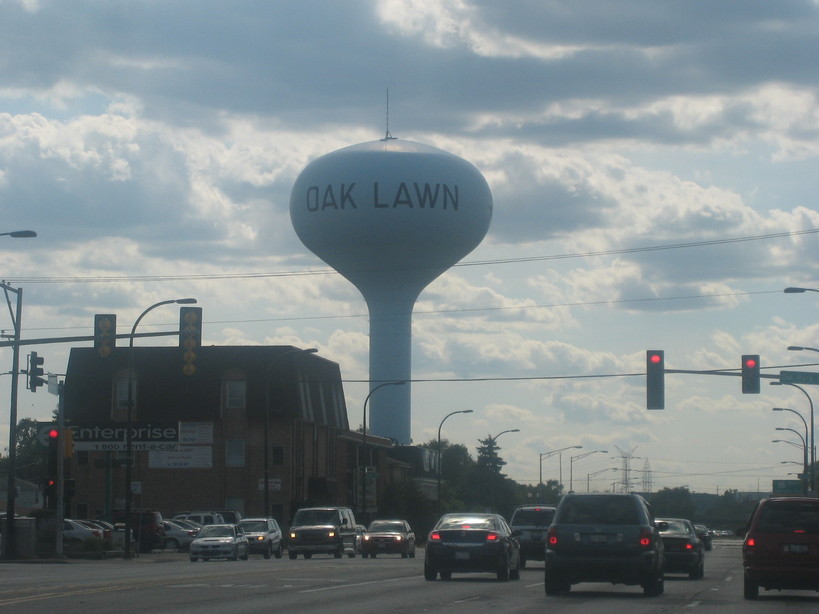 Oak Lawn, IL: water tower...95th street