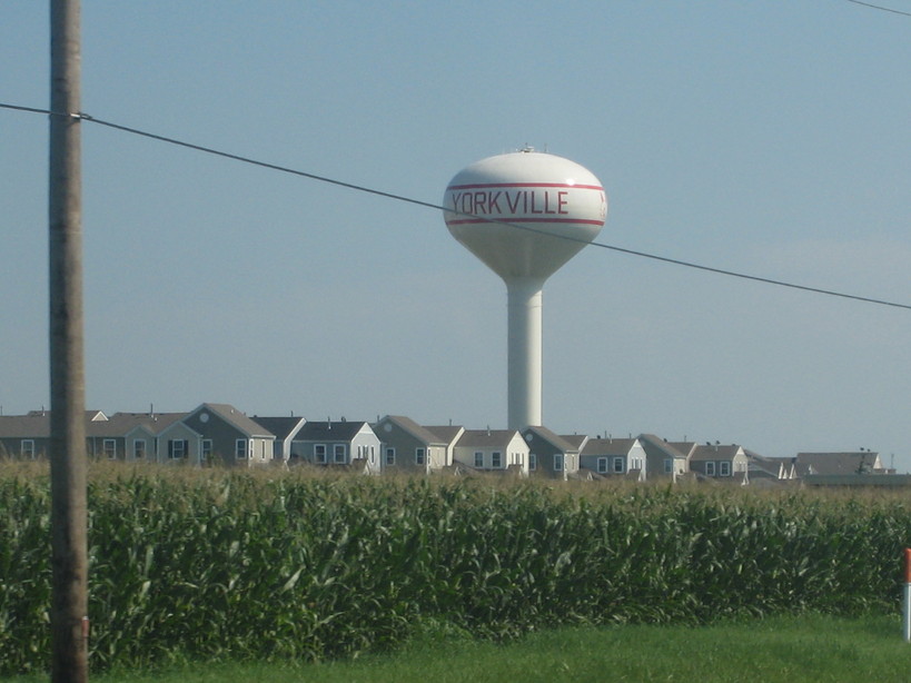 Yorkville, IL : tower photo, picture, image (Illinois) at city-data.com