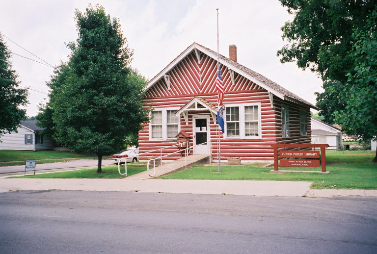 Puxico, MO: Puxico Public Library-Only Log Cabin Library in Missouri