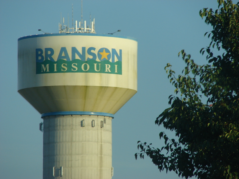 Branson, MO : Branson, Missouri water tower photo, picture, image ...