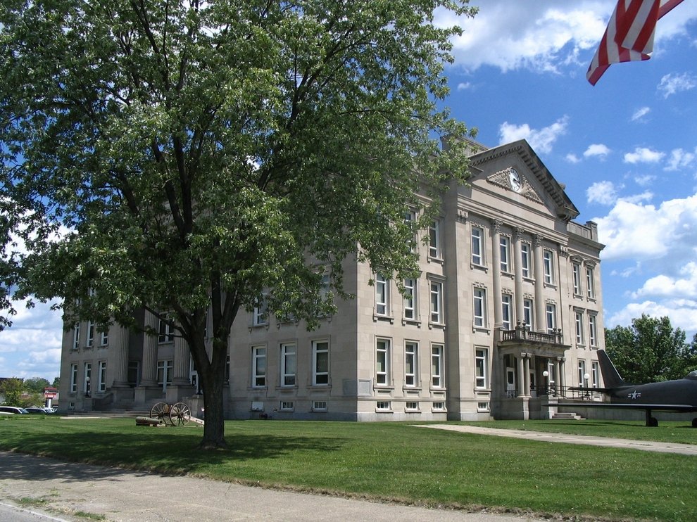Brazil, IN: Clay County Courthouse
