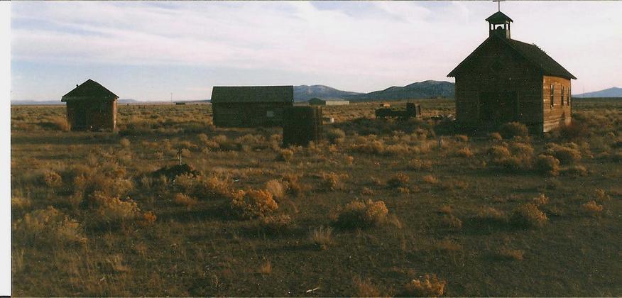 Silver Lake-Fort Rock, OR : In the "Town" of Ft Rock.... photo, picture