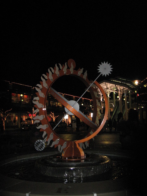 Redmond, WA : Artwork at the Redmond Town Center