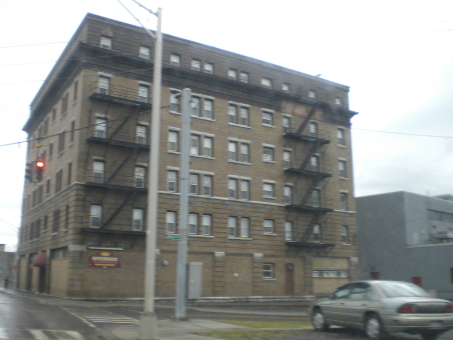 Watertown, NY: North Side Apartments