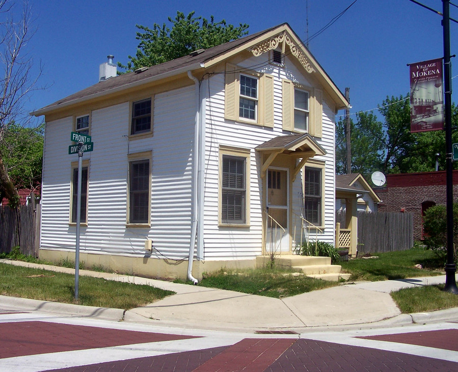 Mokena, IL: Old Home on Front St. in Downtown Mokena
