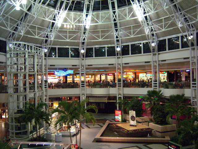 Lewisville, TX: Vista Ridge Mall