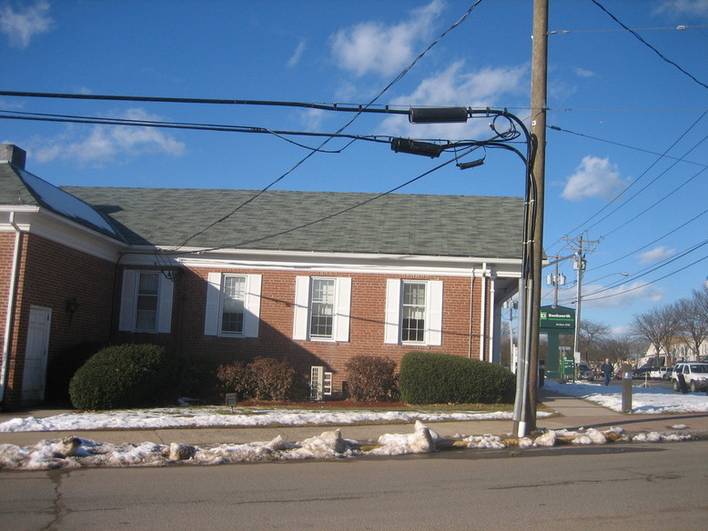 Newington, CT : Garfield & Main Streets