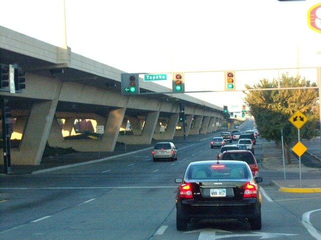 Wichita, KS: Kellogg Ave Freeway in Downtown