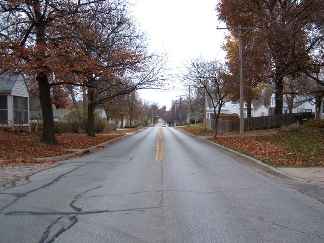 Kansas City, MO: State Line Road - Left: Prairie Village, KS * Right: Kansas City, MO
