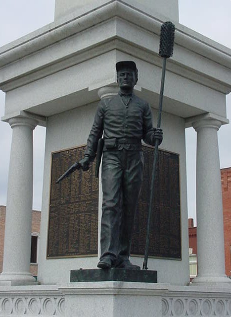 Angola, IN: Artillery statuary on Civil War monument in Downtown Angola