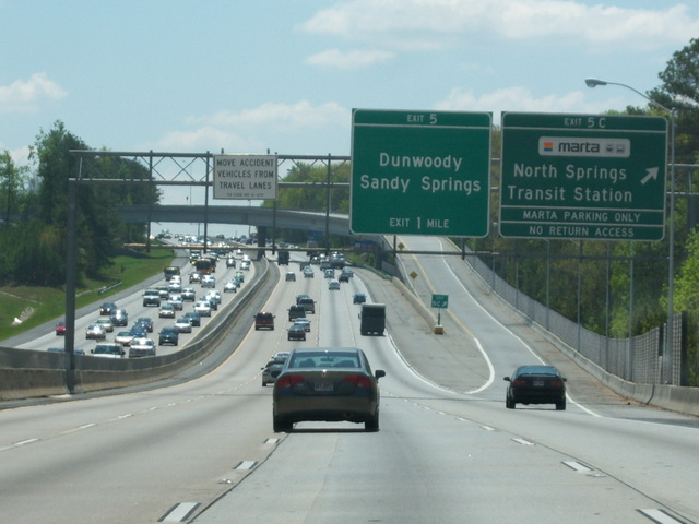 Sandy Springs, GA: Driving South on GA 400