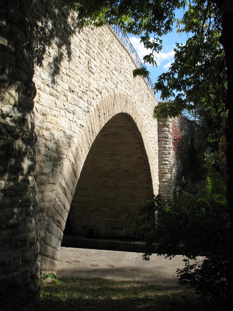 Quincy, IL: Stone Bridge - South Park