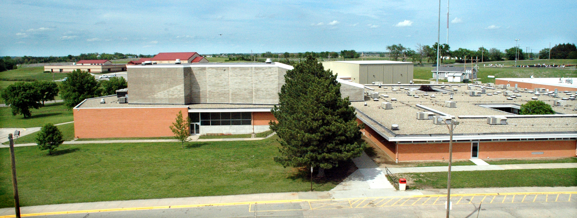 Clay Center, KS: Clay Center Community Middle School and High School