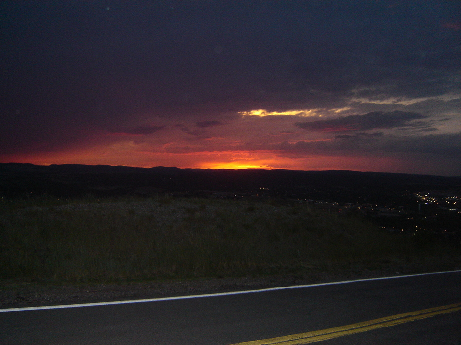 Rapid City, SD: This is a pic I took looking west over Rapid from Skyline Drive.