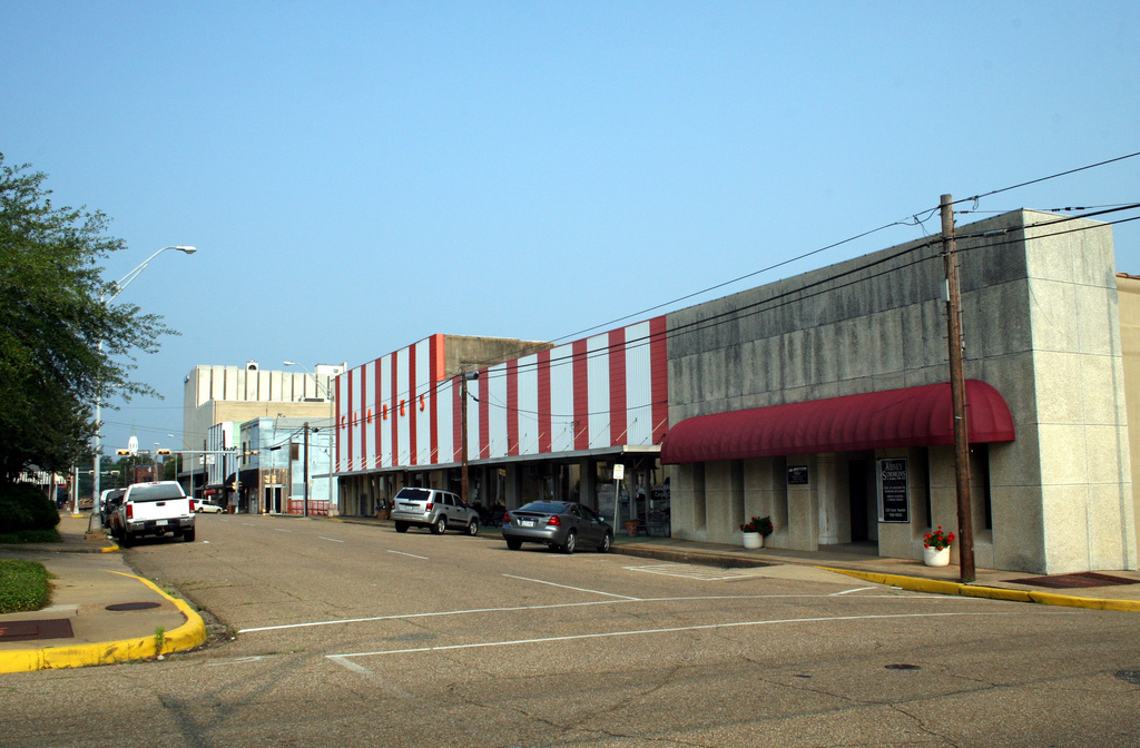 Marshall, TX: Downtown Marshall on East Austin Street