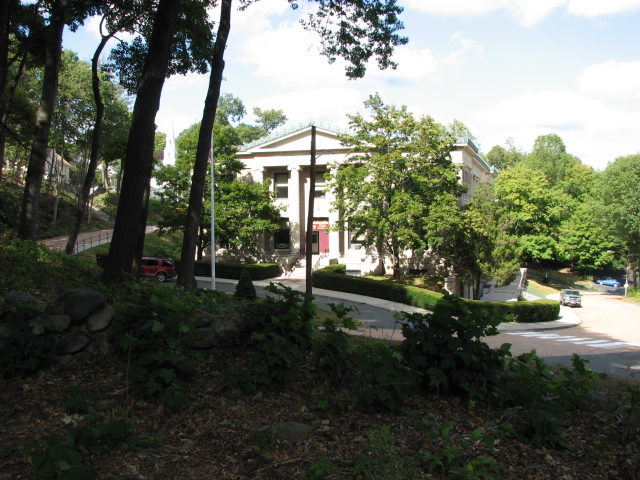 Naugatuck, CT : Hillside School