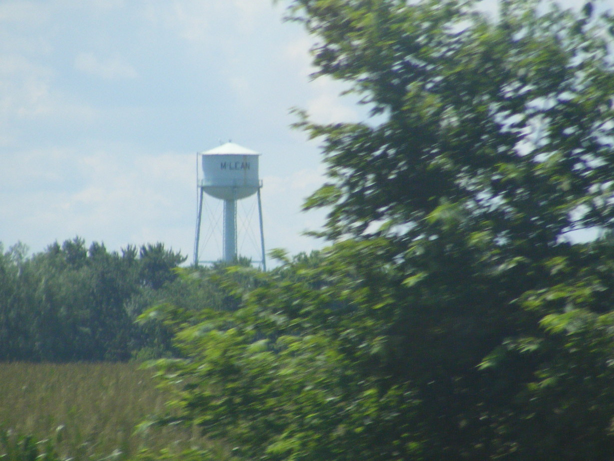McLean, IL : Mc lean Water tower