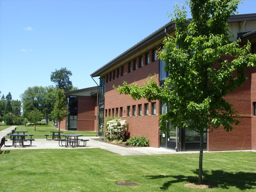 Hillsboro, OR Orenco Elementary School. Grades K6. photo, picture