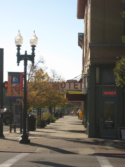 Ogden, UT : The old Windsor Hotel on Historic 25th Street in Odgen, Utah.