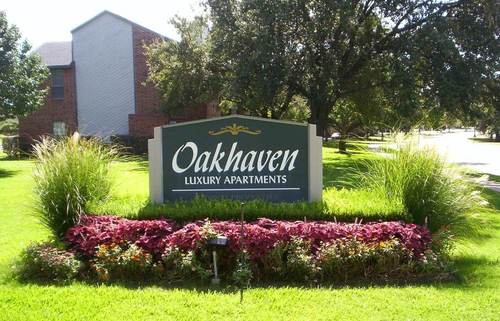 Carrollton, TX: Oakhaven Apartments 3330 Country Square Dr. 972-416-6707