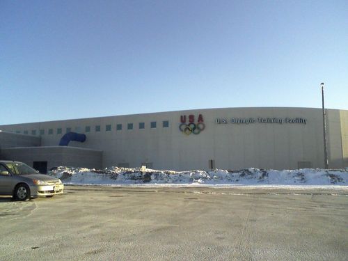 Milwaukee, WI : Pettit National Ice Center - 84th St & I-94 - Feb 2009