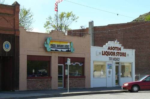 Asotin, WA: Asotin liquor store, 2007