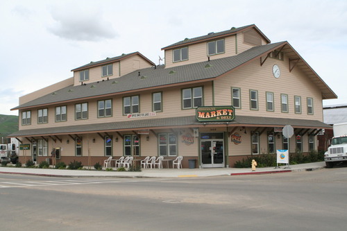 San Miguel, CA : Mission Market and Deli