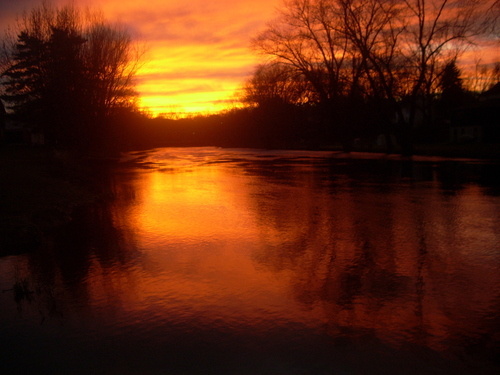 Bloomsbury, NJ : The Musconetcong river, which runs through Bloomsbury