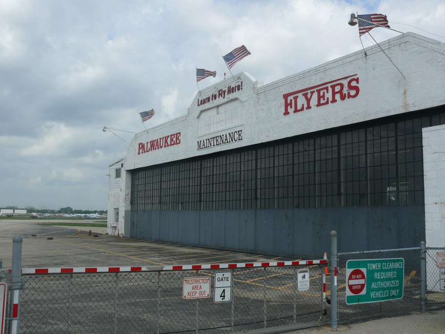 Wheeling, IL: Chicago Executive Airport (formerly Palwaukee Airport)