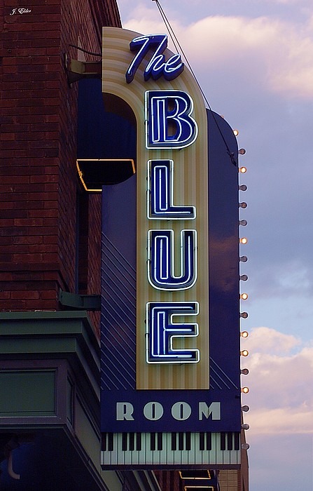 Kansas City Mo Sign For The Blue Room Looking To The East