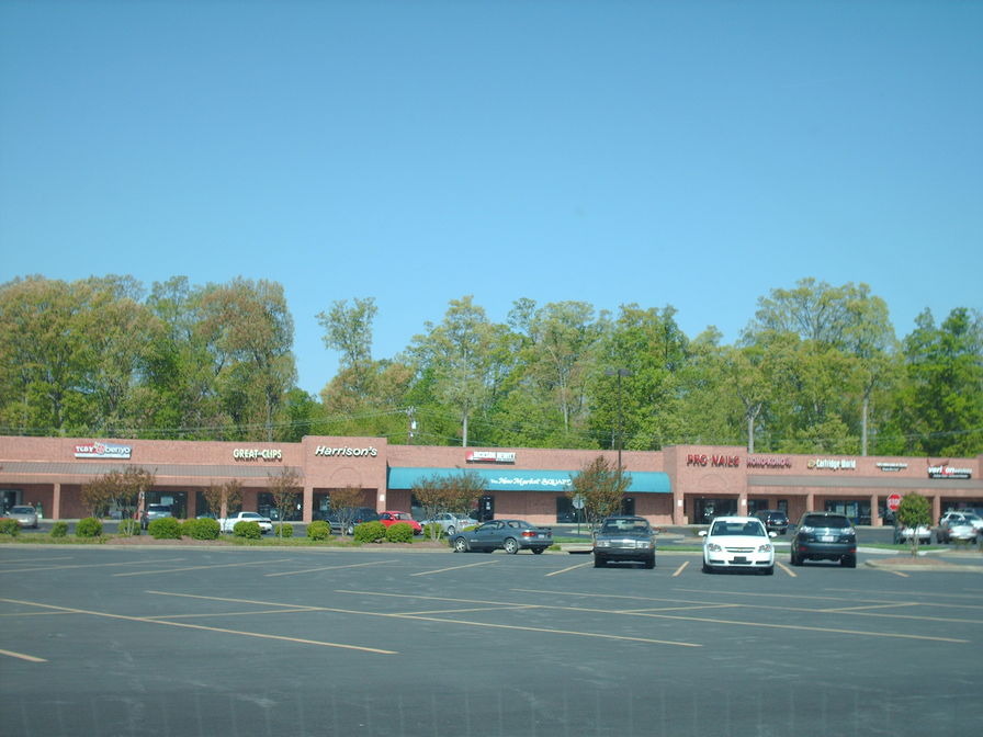 Burlington, NC: Shopping center South Church St.