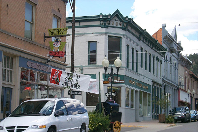 Idaho Springs, CO : Miners Avenue