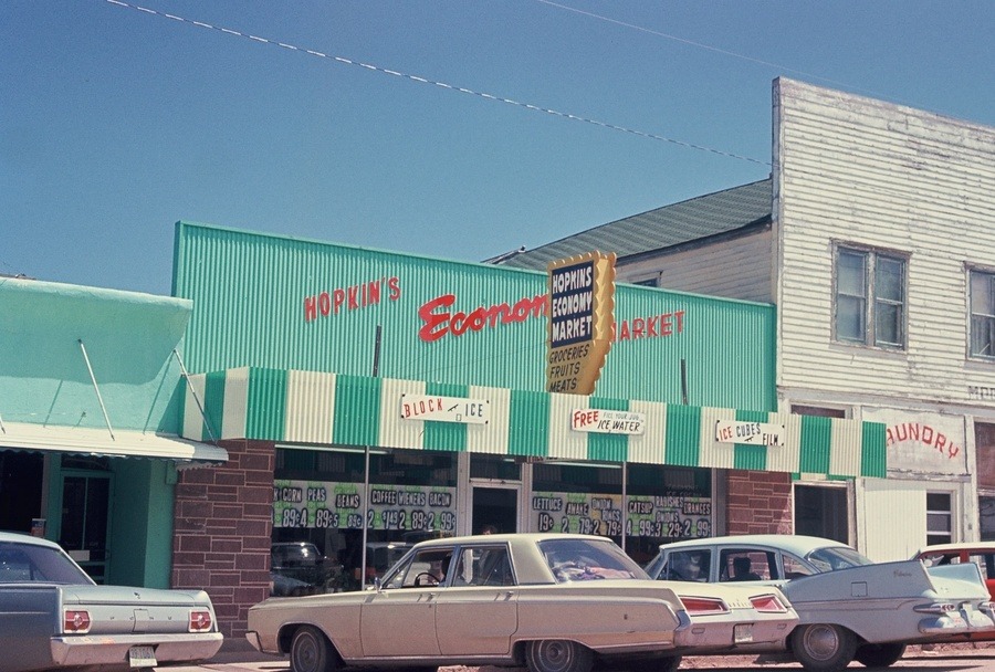 Kadoka, SD : Grocery Store on Mainstreet photo, picture, image (South