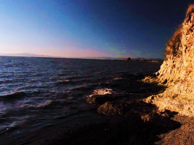 Hercules, CA : Hercules, CA Shoreline at San Pablo Bay photo, picture