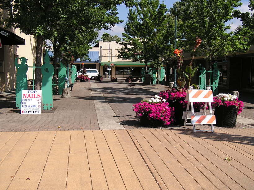 Auburn, WA: Public space on Main St