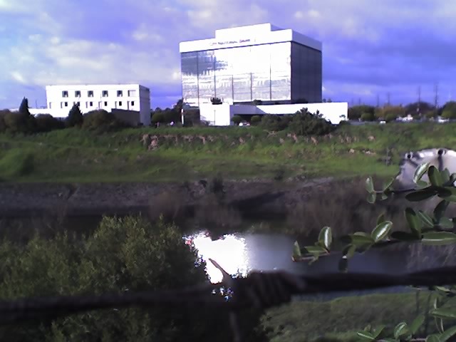 Torrance, CA: Across from Target on Plaza Del Amo Blvd is this huge reservoir or well or big dig. I don't know what is really. Tell me!