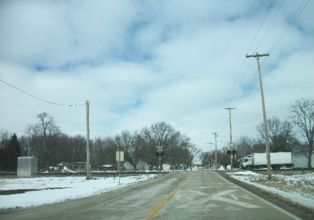 Huey, IL: The train tracks come through the town, typical of this area.